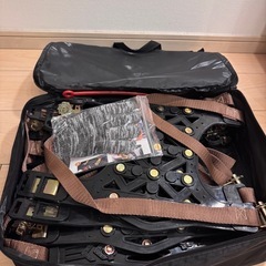 タイヤチェーン【29本のスパイクピン&厚手のナイロンベルト】非金属 スノーチェーン 車用タイヤチェーン 取り付け簡単 ジャッキ不要 緊急滑り止め チェーン (155-265mm対応)サイズ調整可能 軽自動車 耐磨耗 振動・騒音減衰 6本入 冬の必需品 日本語説明書の画像