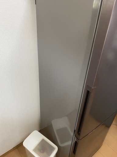 冷蔵庫　　271L