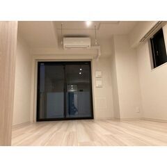 🤩蒲田駅・破格の初期費用🤩○ [ コンビニエンスストア ] セブンイレブン大田区都税事務所前店 120m ○ [ スーパーマーケット ] ライフ西蒲田店 217m ○ [ スーパーマーケット ] 肉のハナマサ蒲田店 266m ○ [ ショッピングセンター ] ドン・キホーテ蒲田駅前店 527m - 賃貸（マンション/一戸建て）