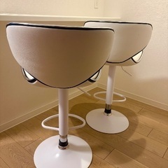 カウンターチェア【白】2脚setの画像
