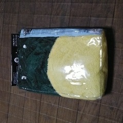 ほぼ新品🔴赤ちゃん怪獣パジャマの画像