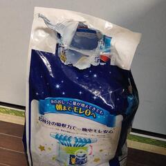 【取引中】おむつ mooney オヤスミマン 夜用パンツ 男の子用 13〜28kgの画像