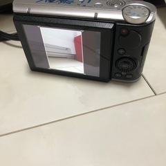 デジタルカメラ➕SDカード入り