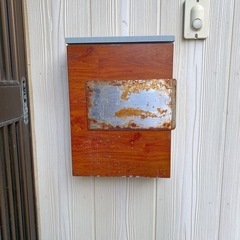 【お渡し決定】お洒落 宅配ボックス　ポスト 壁掛け 鍵付きの画像