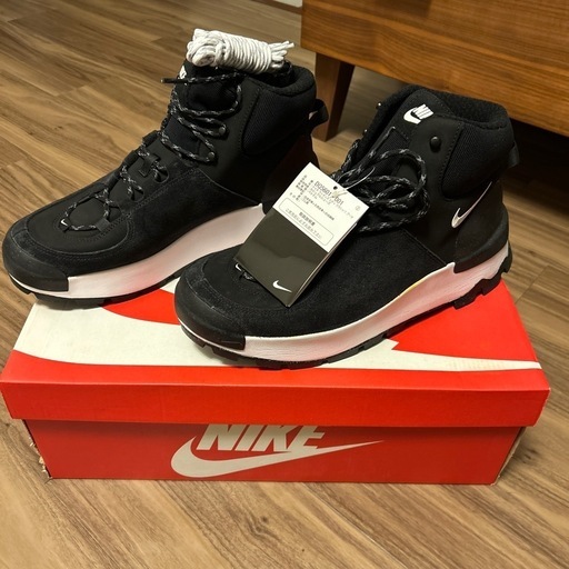 箱にキズありなので…気持ち値引きします‼️新品未使用‼️NIKE City Classic Boot