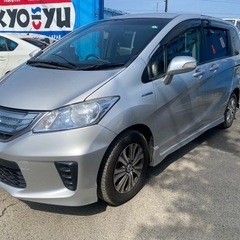 コミコミ32万円、フリード　ハイブリッド、車検2年付、来年度の自動車税込み、下取り可能の画像
