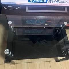 ガラステーブル