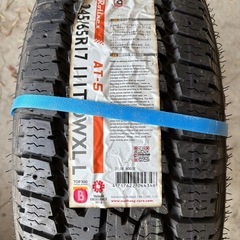 新品　ナンカンホワイトレター　245/65r17