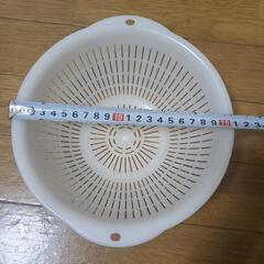 ボウル、ザルの画像