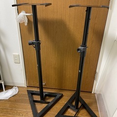 モニタースピーカースタンドの画像