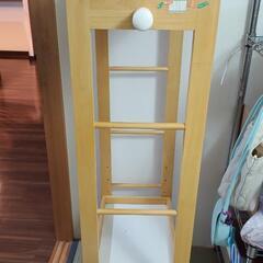 子供用木製ラックの画像