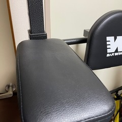 懸垂マシン　チンニング　マルチジム　組立式　筋トレ　トレーニング　懸垂　バー　背筋　腹筋　大胸筋　ぶら下がり健康器　の画像