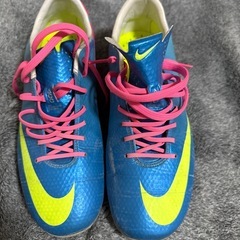 NIKEマーキュリアル