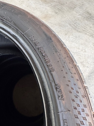 245/40/18 タイヤ 4本 7-8部山 2023年製造