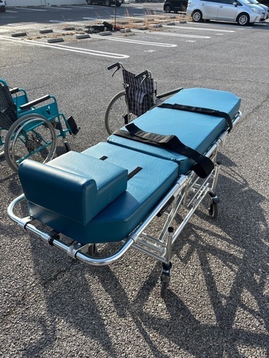 トヨタ純正ストレッチャー