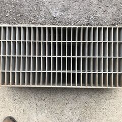グレーチング　６枚　合計￥24000