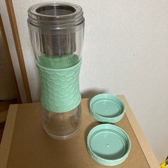 【受渡し予定者あり】茶こし付き水筒500mlくらいの画像