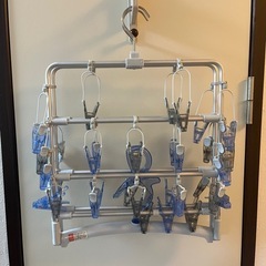 【美品】大容量40ピンチ洗濯ハンガーの画像