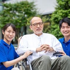 【八王子市／オープニングスタッフ】高齢者集合住宅でのケアスタッフの画像