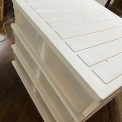 衣装ケース　引き出し6つの画像