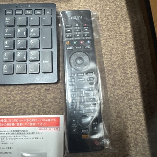 パソコン Fujitsu FMV ESPRIMOFH77/D1