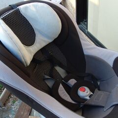 ★チャイルドシート★Combiコンビ★ｾﾞｳｽﾀｰﾝEGの画像