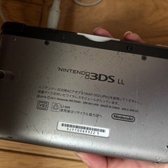 Nintendo 3DS 本体　ソフトの画像