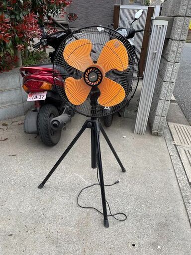 美品アイリスオオヤマ工業扇風機 三脚型 KF-431SE (あかたけ