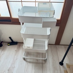 収納ラック　美品です