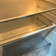 SHARP製冷蔵庫の画像