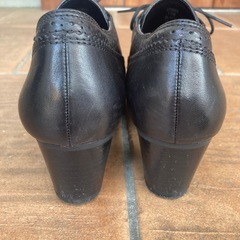 ⭕️EDWIN★23.5cmショートブーツ？の画像