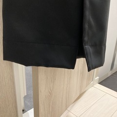 目立つ傷や汚れなし　カーテン　2枚セット　ブラックの画像