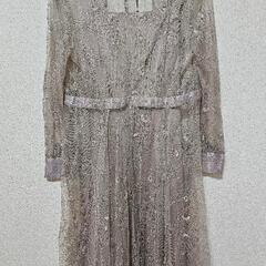 ノースリーブドレス・レースドレス