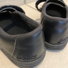 asicsのキッズシューズの画像