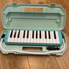 鍵盤ハーモニカ