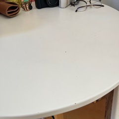 ニトリ　ラウンドテーブル　丸テーブルの画像