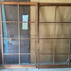 建具　ガラス戸　2枚組　中古品　小さなひび割れ・カケ有り