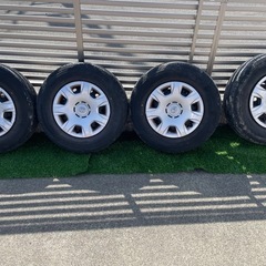 ハイエースタイヤ4本セット