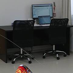 オフィス用机（板材のみ、でかいです）×２