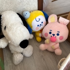 ぬいぐるみ　スヌーピー　BT21 BTS