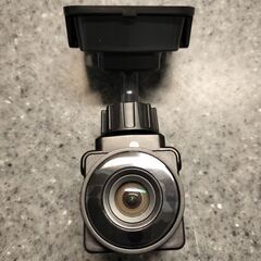 ドライブレコーダー カロッツェリア　VREC-DH200の画像