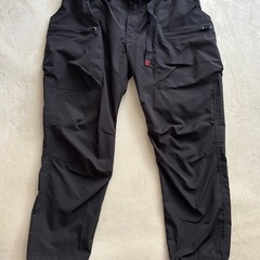 ブラックアウトドアパンツ　撥水加工の画像