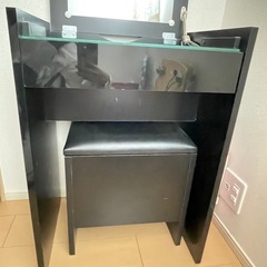 急募⚠️ドレッサー 値下げOKの画像