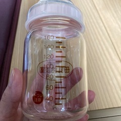 哺乳瓶