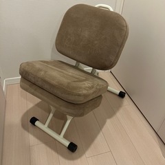 美品　セブンポーズチェア＆学童パッドセット　ライトブラウン×ホワイト