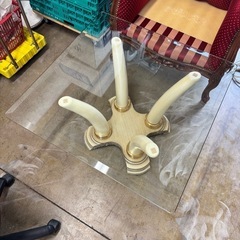象牙風？　ガラステーブル