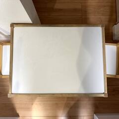 IKEA LATT 子供用　テーブル•椅子×2の画像