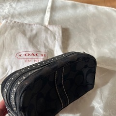 ⭐︎coach（コーチ）のポーチ正規店購入の画像