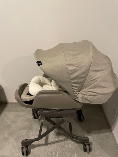 【美品】Combi ネムリラAUTO SWING BEDi EG