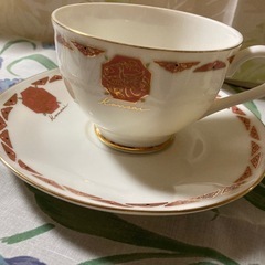 カンサイ　カップ&ソーサーとケーキ皿の画像